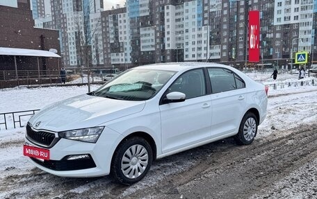 Skoda Rapid II, 2021 год, 1 670 000 рублей, 4 фотография