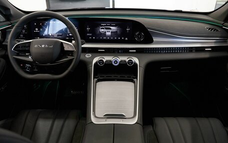 CheryExeed TXL, 2024 год, 3 880 000 рублей, 12 фотография