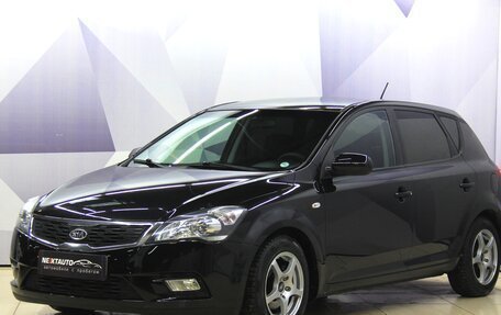 KIA cee'd I рестайлинг, 2011 год, 620 000 рублей, 1 фотография