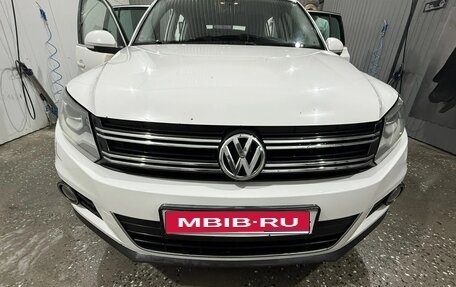 Volkswagen Tiguan I, 2012 год, 1 300 000 рублей, 1 фотография