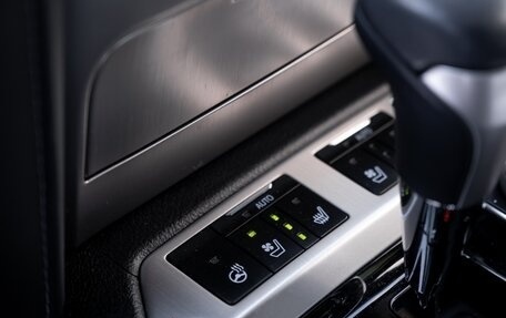 Toyota Land Cruiser 200, 2020 год, 13 500 000 рублей, 21 фотография