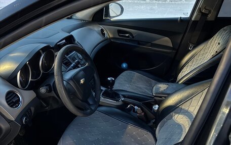 Chevrolet Cruze II, 2011 год, 700 000 рублей, 8 фотография