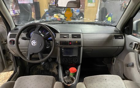 Volkswagen Pointer, 2004 год, 248 000 рублей, 10 фотография