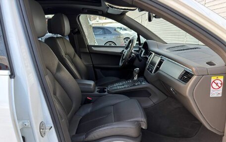 Porsche Macan I рестайлинг, 2014 год, 3 497 000 рублей, 24 фотография