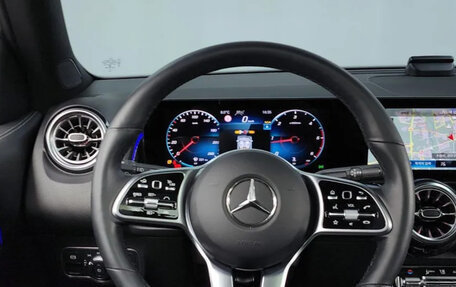 Mercedes-Benz GLB, 2022 год, 4 155 000 рублей, 5 фотография