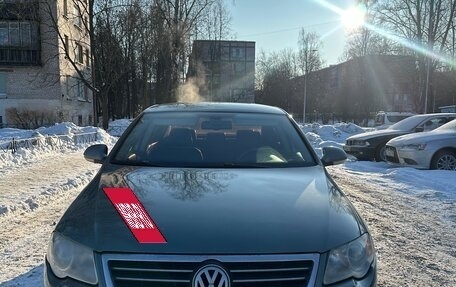 Volkswagen Passat B6, 2008 год, 550 000 рублей, 1 фотография