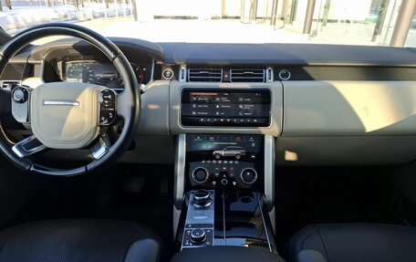 Land Rover Range Rover IV рестайлинг, 2020 год, 7 690 000 рублей, 30 фотография