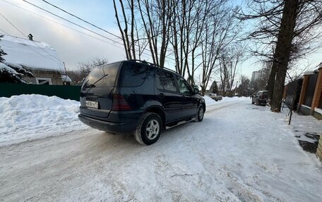 Mercedes-Benz M-Класс, 2000 год, 600 000 рублей, 3 фотография