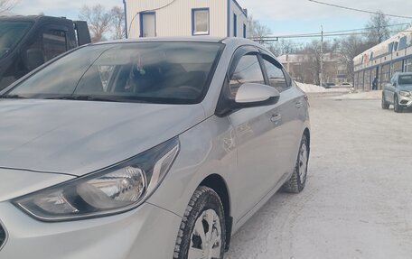 Hyundai Solaris II рестайлинг, 2018 год, 1 400 000 рублей, 2 фотография