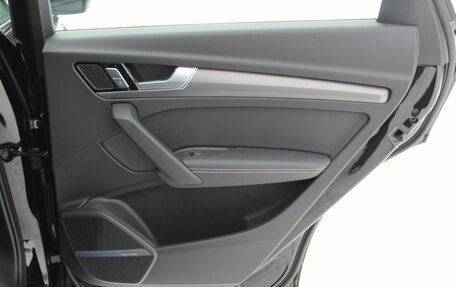 Audi Q5, 2025 год, 6 200 000 рублей, 28 фотография