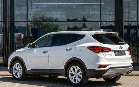 Hyundai Santa Fe III рестайлинг, 2018 год, 2 295 000 рублей, 4 фотография