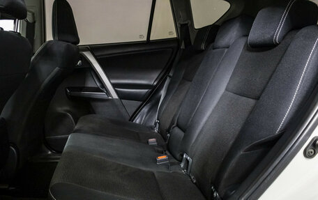 Toyota RAV4, 2017 год, 2 549 000 рублей, 13 фотография