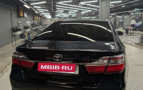 Toyota Camry, 2015 год, 1 700 000 рублей, 2 фотография