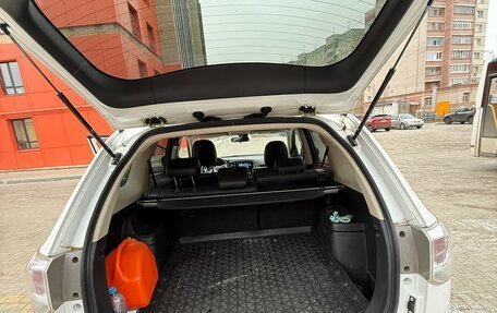 Mitsubishi Outlander III рестайлинг 3, 2014 год, 1 375 000 рублей, 10 фотография