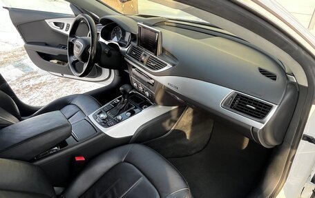 Audi A7, 2011 год, 1 350 000 рублей, 13 фотография