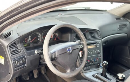 Volvo S60 III, 2004 год, 449 000 рублей, 11 фотография