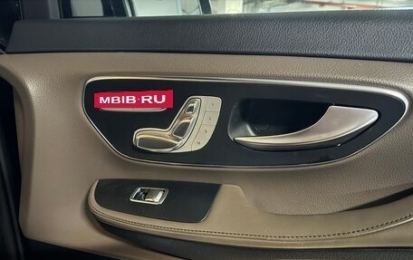 Mercedes-Benz V-Класс, 2019 год, 6 650 000 рублей, 19 фотография