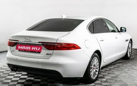 Jaguar XF II, 2018 год, 2 090 000 рублей, 5 фотография
