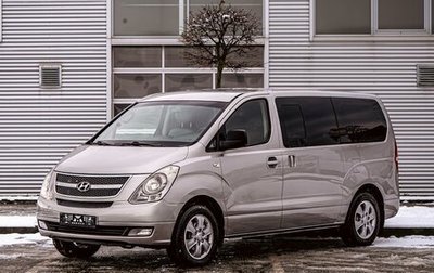 Hyundai Grand Starex Grand Starex I рестайлинг 2, 2015 год, 1 495 000 рублей, 1 фотография
