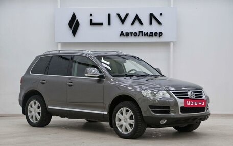 Volkswagen Touareg III, 2010 год, 995 000 рублей, 1 фотография