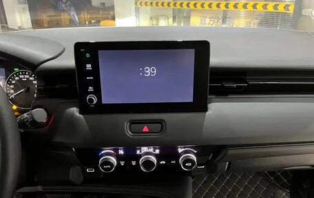 Honda Vezel, 2023 год, 1 549 000 рублей, 11 фотография