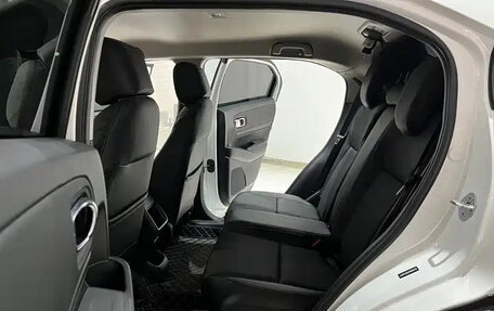 Honda Vezel, 2023 год, 1 549 000 рублей, 16 фотография