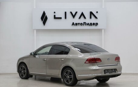 Volkswagen Passat B7, 2013 год, 805 000 рублей, 4 фотография