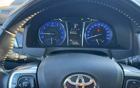 Toyota Camry, 2015 год, 1 890 000 рублей, 7 фотография