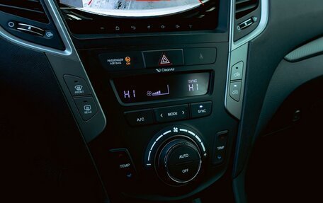 Hyundai Santa Fe III рестайлинг, 2018 год, 1 995 000 рублей, 15 фотография