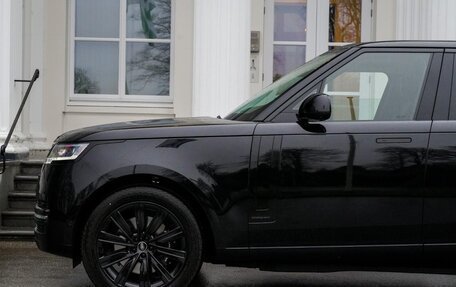 Land Rover Range Rover IV рестайлинг, 2025 год, 27 990 000 рублей, 3 фотография