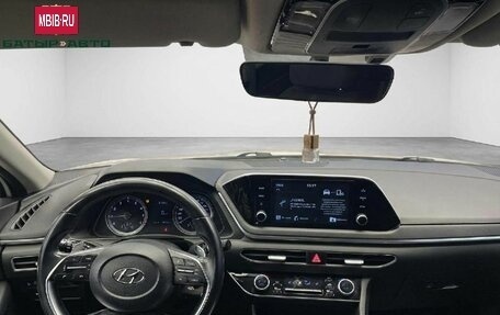 Hyundai Sonata VIII, 2020 год, 2 150 000 рублей, 13 фотография