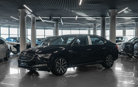 Skoda Superb III рестайлинг, 2025 год, 3 450 000 рублей, 1 фотография