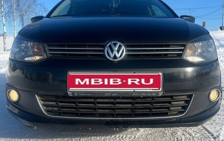 Volkswagen Polo VI (EU Market), 2013 год, 850 000 рублей, 2 фотография