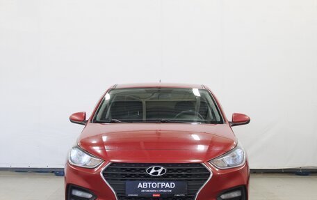 Hyundai Solaris II рестайлинг, 2017 год, 850 000 рублей, 2 фотография