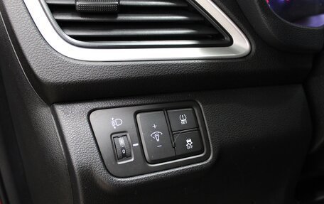 Hyundai Solaris II рестайлинг, 2017 год, 850 000 рублей, 13 фотография