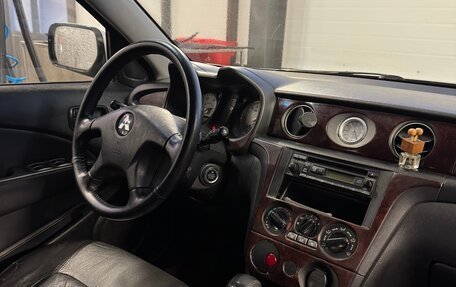 Mitsubishi Outlander III рестайлинг 3, 2003 год, 770 000 рублей, 9 фотография