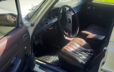 Mercedes-Benz W123, 1985 год, 1 000 000 рублей, 22 фотография