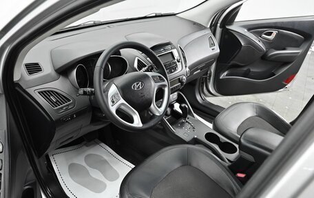 Hyundai ix35 I рестайлинг, 2013 год, 995 000 рублей, 8 фотография