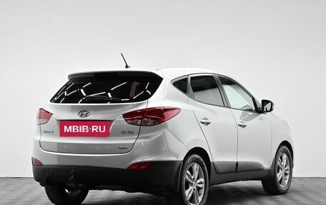 Hyundai ix35 I рестайлинг, 2013 год, 995 000 рублей, 4 фотография