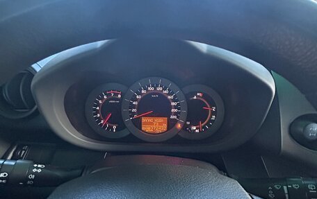 Toyota RAV4, 2010 год, 1 050 000 рублей, 14 фотография