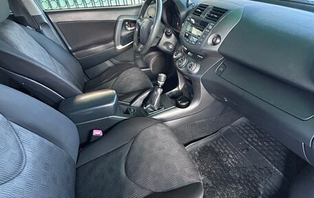 Toyota RAV4, 2010 год, 1 050 000 рублей, 12 фотография