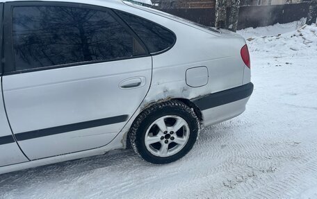 Toyota Avensis III рестайлинг, 2000 год, 136 000 рублей, 5 фотография