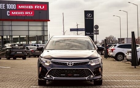 Toyota Camry, 2018 год, 2 385 000 рублей, 2 фотография