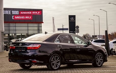 Toyota Camry, 2018 год, 2 385 000 рублей, 6 фотография