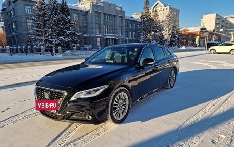 Toyota Crown, 2019 год, 3 400 000 рублей, 8 фотография