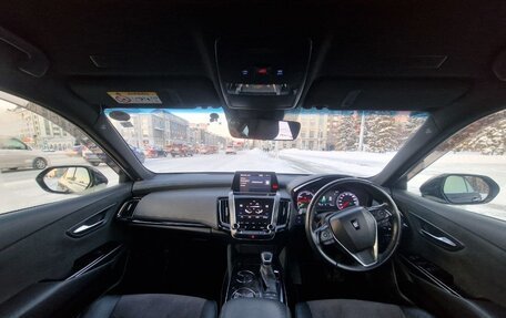 Toyota Crown, 2019 год, 3 400 000 рублей, 23 фотография