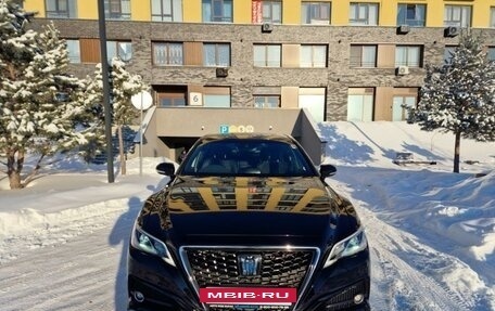 Toyota Crown, 2019 год, 3 400 000 рублей, 15 фотография