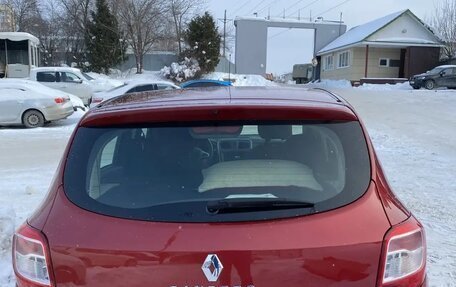 Renault Sandero II рестайлинг, 2019 год, 1 350 000 рублей, 2 фотография