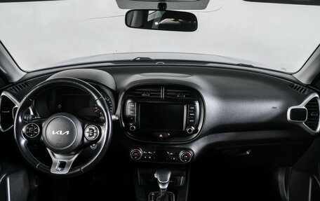 KIA Soul III, 2021 год, 1 900 000 рублей, 17 фотография