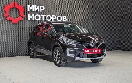 Renault Kaptur I рестайлинг, 2018 год, 1 490 000 рублей, 3 фотография